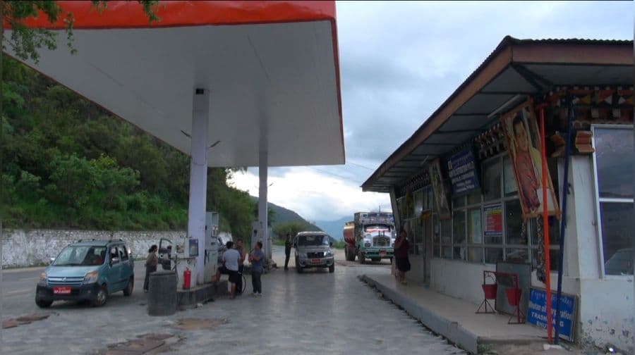 Local leaders seek 24-hour fuel service at Pam depot in Trashigang