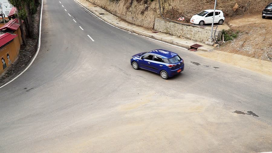 Residents call for roundabout at Kawajangsa junction