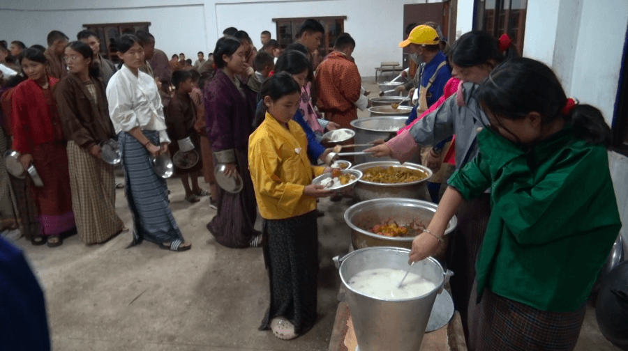 Local produce connects Gongthung farms and school