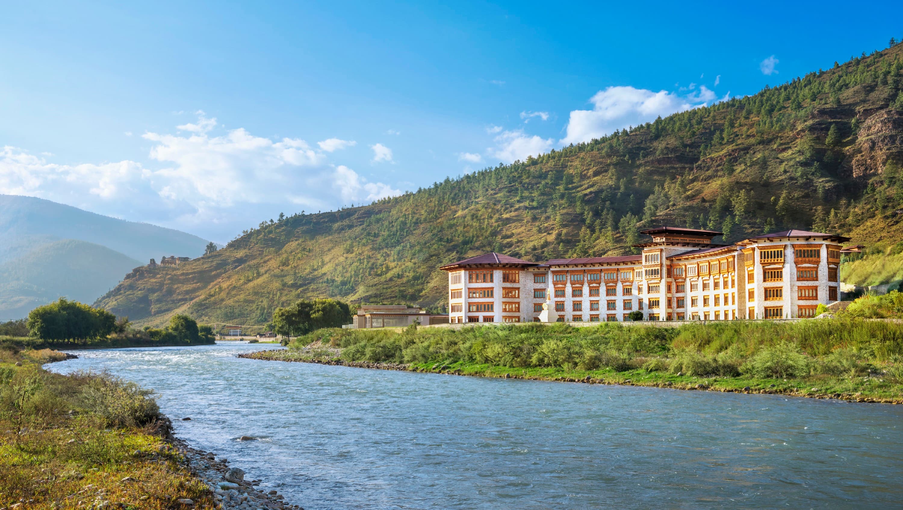 Le Meridien Paro, Riverfront